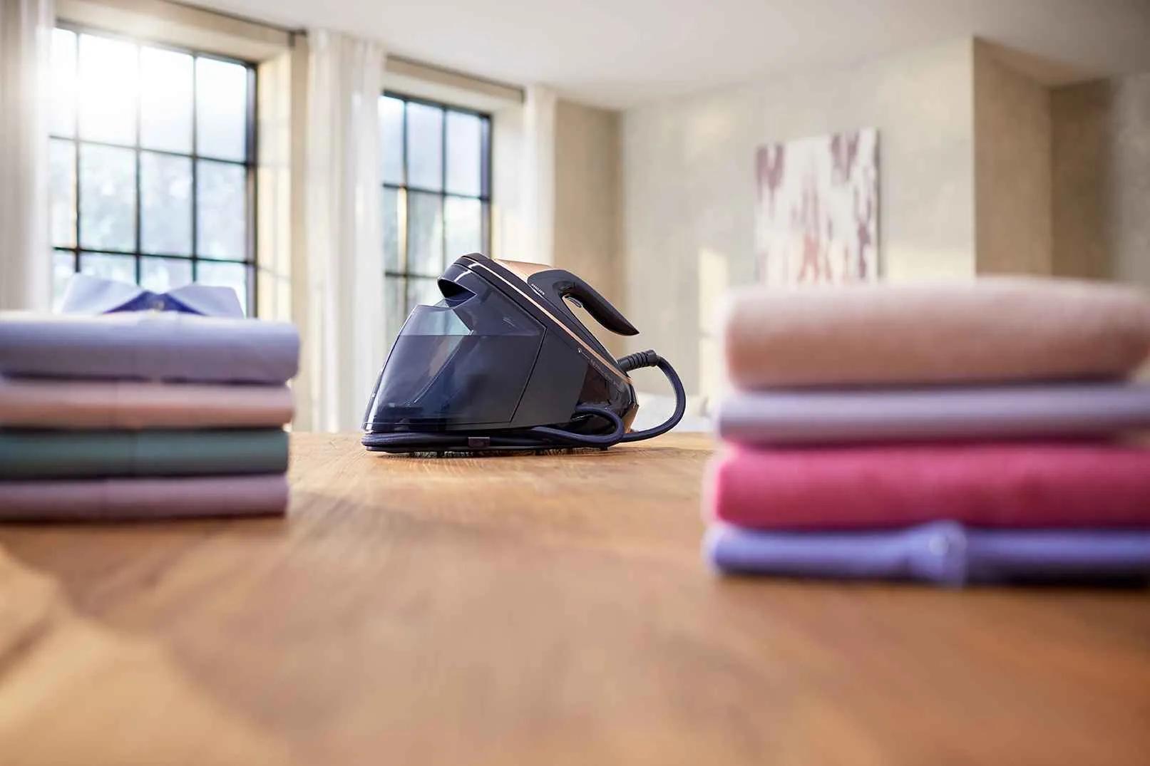 Det snabbaste sättet att ånga kläder och ta bort veck med Philips ånggeneratorer