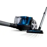 Product in Use Photo Philips PowerPro Compact Bagless vacuum cleaner FC9352_61