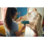 Garment Care Simba Handheld-Steamer Feature image (PPL) STH3020_10 (Dark Green color) V0.jpg. RGB Garment Care Simba Handheld-Steamer Feature image (PPL) STH3020_10 (Dark Green color) V0.jpg. RGB