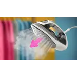 GC_2024_Steam_Iron_CO_FIM_9_DST2020_8X_AlpineWhite_CoalBlack_calc_clean_RGB_16x9_V0.tif