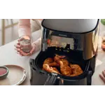 Product in Use Photo Philips Essential Airfryer XL HD9270_70 Product in Use Photo Philips Essential Airfryer XL HD9270_70