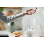 Product in Use Photo Philips Daily Collection Mini blender