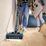 XC5244_10_F10_Plinth cleaning_1x1