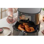 Product in Use Photo Philips Essential Airfryer XL HD9270_60 Product in Use Photo Philips Essential Airfryer XL HD9270_60