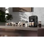 Main in-use photograph Philips GranAroma Fully automatic espresso machine SM6580_00