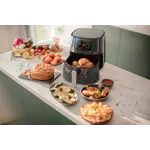 Main in-use photograph Philips Essential Airfryer XL HD9270_60 Main in-use photograph Philips Essential Airfryer XL HD9270_60