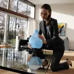 Emotional Benefit Photo Philips Marathon Bagless vacuum cleaner