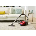 Main in-use photograph Philips 2000 Series Bagged vacuum cleaner FC8243_19 Main in-use photograph Philips 2000 Series Bagged vacuum cleaner FC8243_19