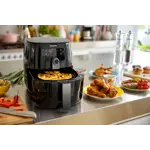 Main in-use photograph Philips Premium Airfryer HD9745_90 Main in-use photograph Philips Premium Airfryer HD9745_90