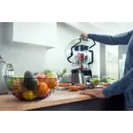 Product in Use Photo Philips Avance Collection Innergizer High Speed Blender Product in Use Photo Philips Avance Collection Innergizer High Speed Blender