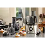 Main in-use photograph Philips 7000 Series Food processor