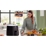 Product in Use Photo Philips Essential Airfryer XL