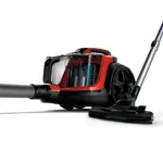 Product in Use Photo Philips PowerPro Expert Bagless vacuum cleaner FC9729_09 Product in Use Photo Philips PowerPro Expert Bagless vacuum cleaner FC9729_09