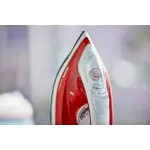 Product in Use Photo Philips EasySpeed Steam iron