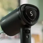 HR3781_00_D5_wo icon_96dpi_RGB_1x1.jpg